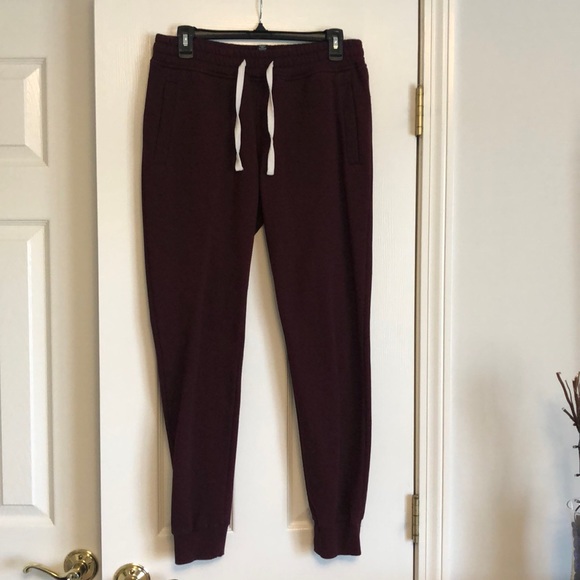Mens Forever 21 Burgundy Jogger Sweatpants (Size Small) - Picture 1 of 4